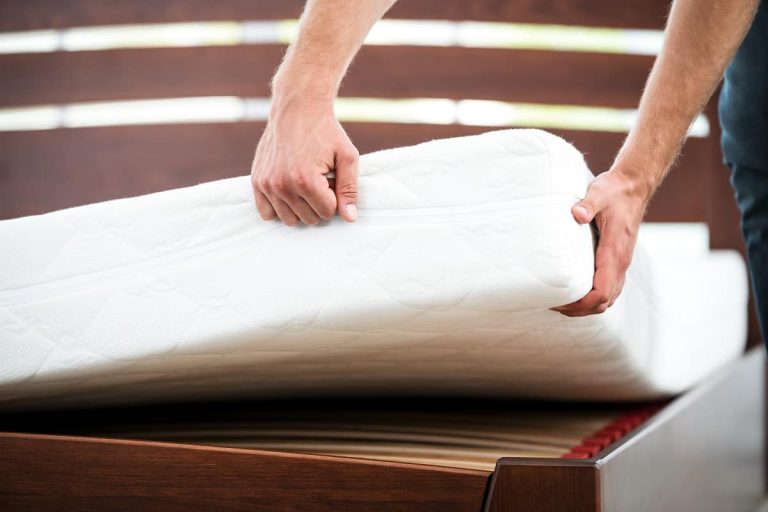 How To Remove Dust Mites From Mattress?