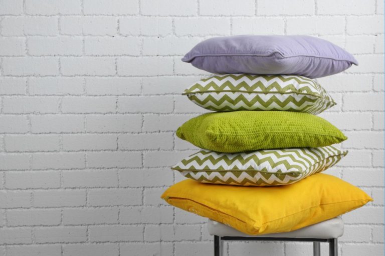 10 Types of Pillow Stuffing: Which One Is The Best?